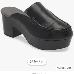 Chocolat Blu Women's Gemm Platform Loafer Mules. Size 8.